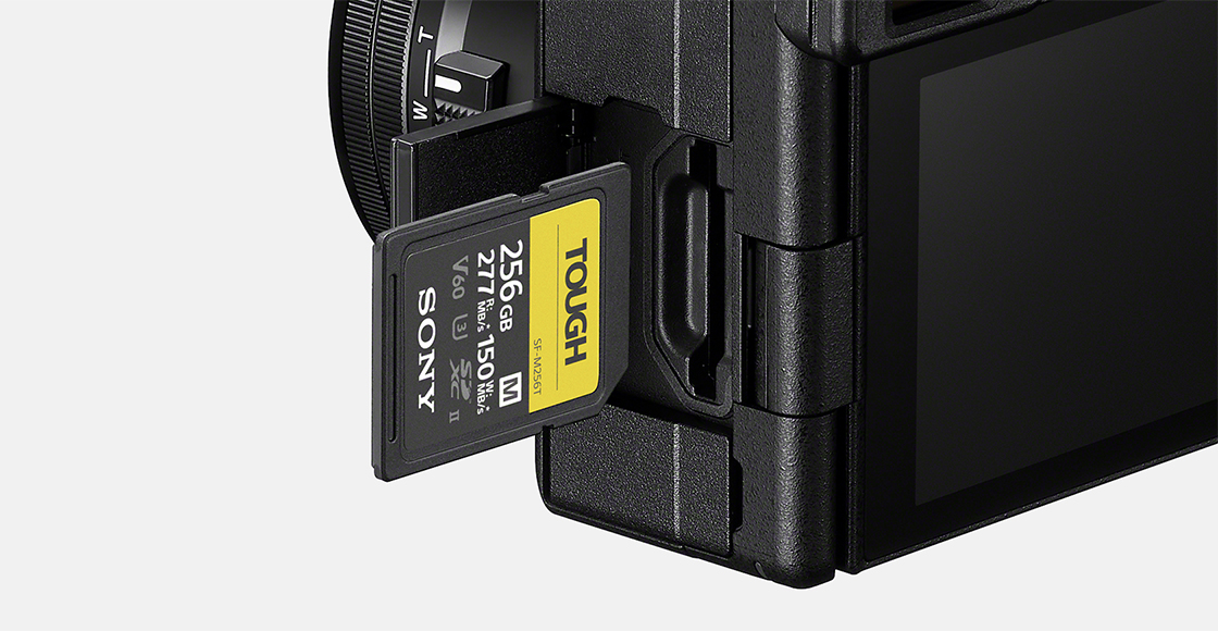 Slika utora s SD memorijskom karticom